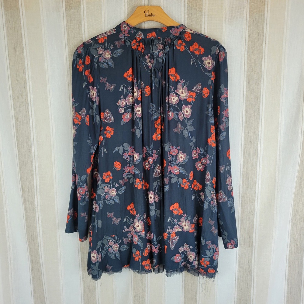 Free People Pebble Crepe So Fine Smocked Tunic Top Size Large Floral Blue Red - Picture 11 of 11